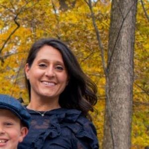 Meet your Posher, Stephanie